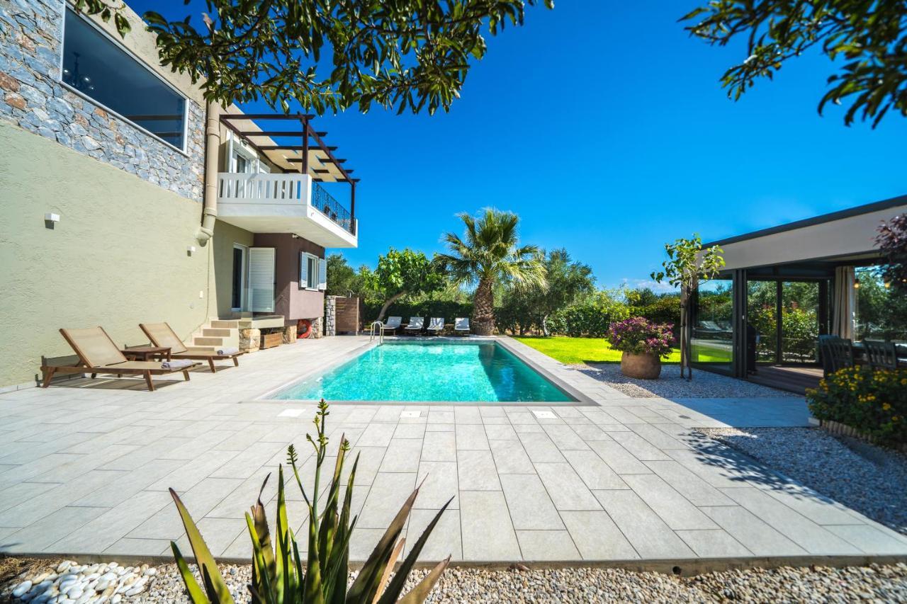 Petronila Luxury Villa Kíssamos Exterior foto