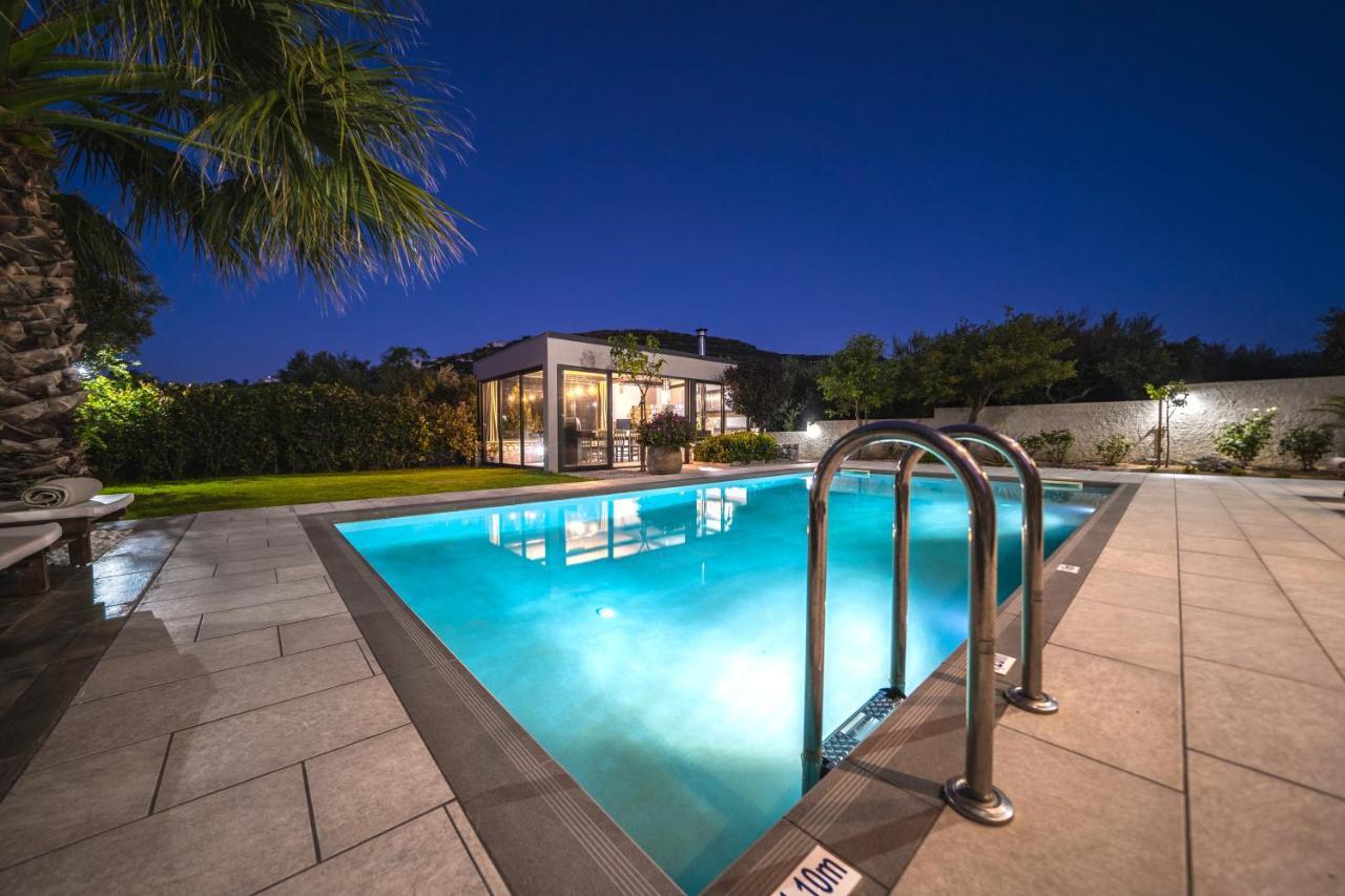 Petronila Luxury Villa Kíssamos Exterior foto
